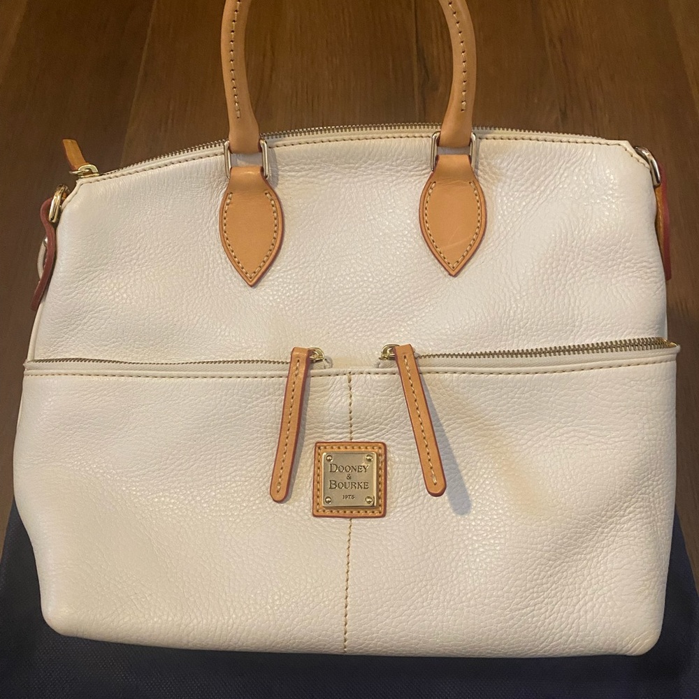 Dooney & Bourke Leather Handbag